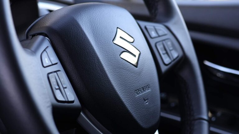 Suzuki SX4 S-Cross 1.5 Motion SUV 5dr Petrol Hybrid AGS Euro 6 (s/s) (115 ps)